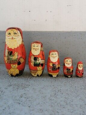 Vintage Hand Painted Santa Claus Wooden Nesting Dolls Matryoshka Set of 5